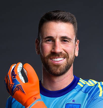 	Unai Simón 	